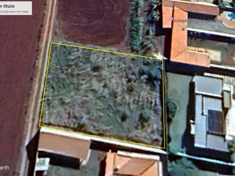 CHACARA NO MORRO VERMELHO