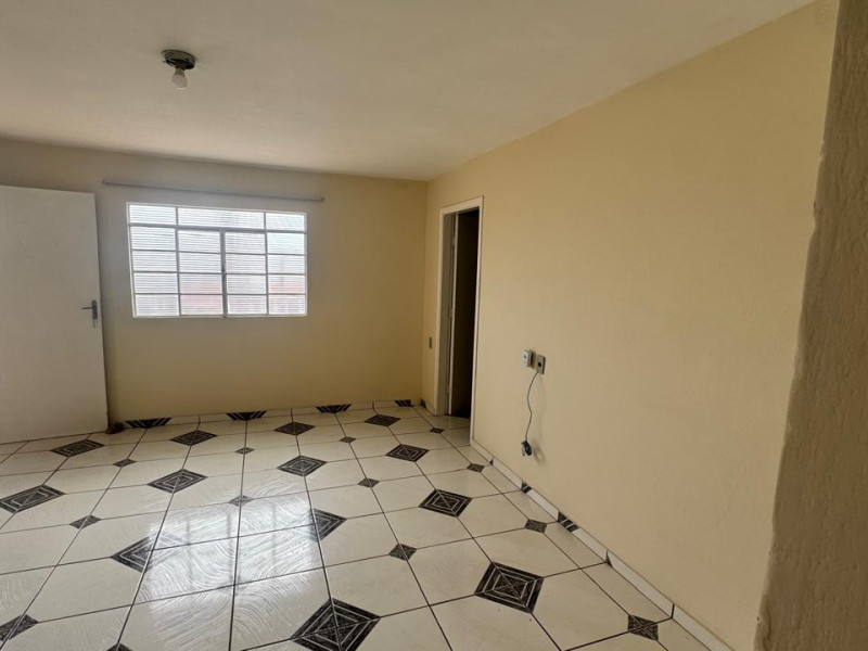 CASA COM 1 DORMITORIO - SUITE