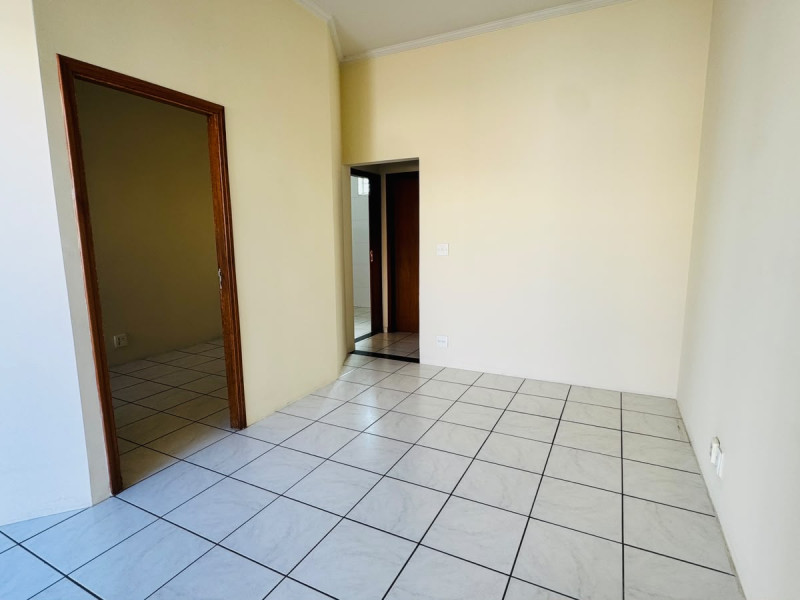3 SALAS COMERCIAIS NO CENTRO